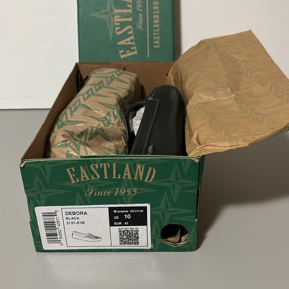 Eastland Women’s Debora Black Leather Moc/Driving Loafers NWT Size 10 - Picture 7 of 7